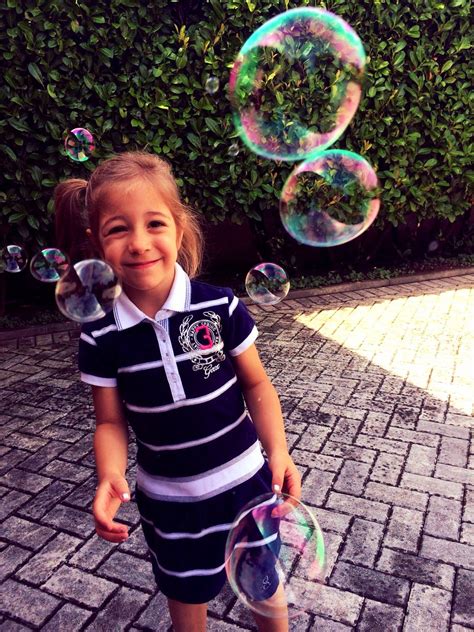 Magical Photo Opportunities: Bubbles in Palm Beach Gardens